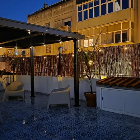 Casinhas Da Ajuda Nº 9-1 *