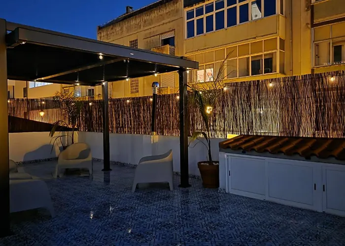 Casinhas Da Ajuda Nº 9-1 *