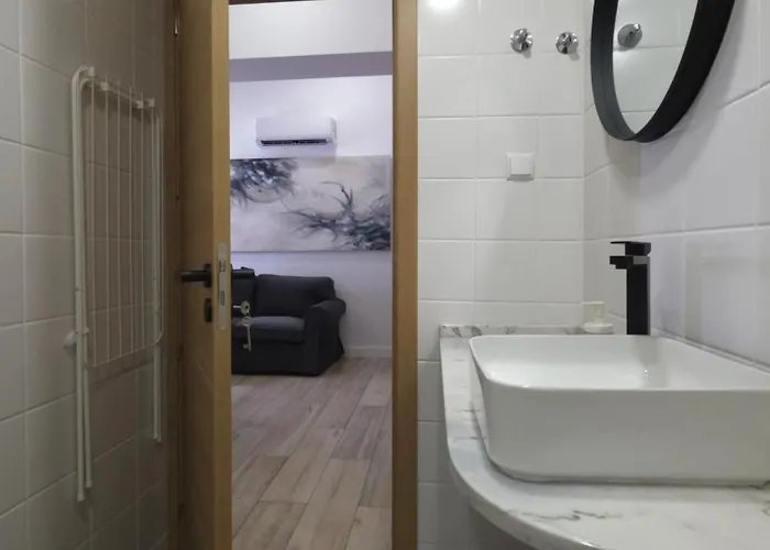 Apartamento Casinhas Da Ajuda Nº 9-1 *