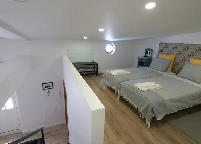 Casinhas Da Ajuda Nº 9-1 Apartamento