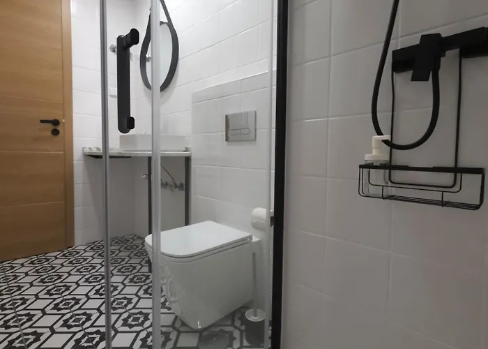 Apartamento Casinhas Da Ajuda Nº 9-1 *